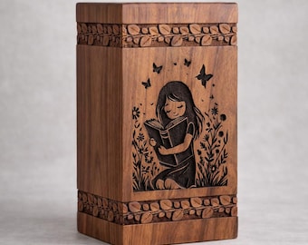 Urna funeraria de madera personalizada para niña | Caja para urna grabada con la imagen de una niña leyendo | Urna conmemorativa personalizada para cenizas | Urna infantil | Urnas con forma de mariposa