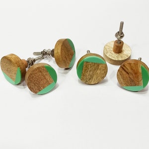 Handmade Wooden Resin Knob (Set of 6 Peaces)