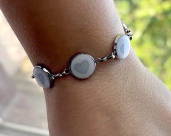 Pulsera con dije de corazón azul / Corelle Country Cottage