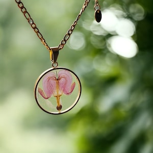 Bleeding Heart Necklace Lamprocapnos Flower | Gold or Silver