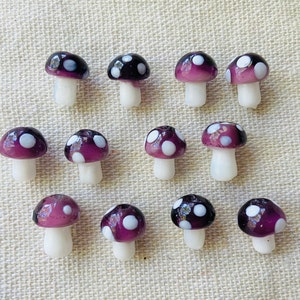 10pcs Glass Mushroom Beads Purple