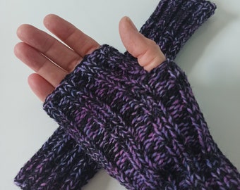 Pulse warmer PURPLE BLACK MOTHER! Cuffs, wrist warmers, hand cuffs, wool hand warmers, winter knitted women's gloves, arm cuffs, thumb hole yoga