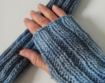 Pulse warmer blue gradient! Cuffs, wrist warmers, hand cuffs, wool hand warmers, winter knitted women's gloves, arm cuffs, thumb hole, yoga warm