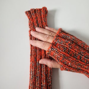 Polswarmers ORANJEBRUINGRIJS! Manchetten polswarmers handwarmers wollen handwarmers winterbreiwerk dameshandschoenen armwarmers duimgat yoga warm