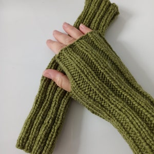 Wrist warmers REED GREEN cuffs wrist warmers hand warmers wool hand warmers winter knit ladies gloves arm warmers thumb hole yoga warm