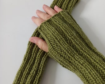 Pulswärmer SCHILFGRÜN Stulpen Pulswärmer Handstulpen Wolle Handwärmer Winter Strick Damen Handschuhe Armstulpen Daumenloch Yoga warm