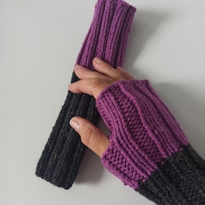 Polswarmers DARK GRAYBERRY! Manchetten, polswarmers, handwarmers, wollen handwarmers, wintergebreide dameshandschoenen, armwarmers, duimgat, yogawarmers