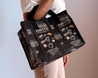 Kleiner schwarzer Shopper Perfetto Espresso Upcycling nachhaltig Einkaufstasche Sporttasche Handtasche Kaffetüten Alu abwaschbar wasserfest