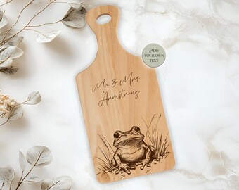 Personalized Frog Cutting Board: Engraved Wood Kitchen Décor, Cheese Board.