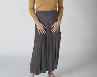 Japanese A Line Skirt, Women Elastic High Waist Pants, Minimalist Loose Pants Skirt with Pockets, Women Comfy Harem Pants, Baggy Trousers