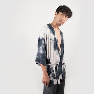 Kimono Shibori per uomo Kimono in stile unisex Kimono giapponese da uomo Kimono Shibori con cintura Top in stile giapponese per uomo