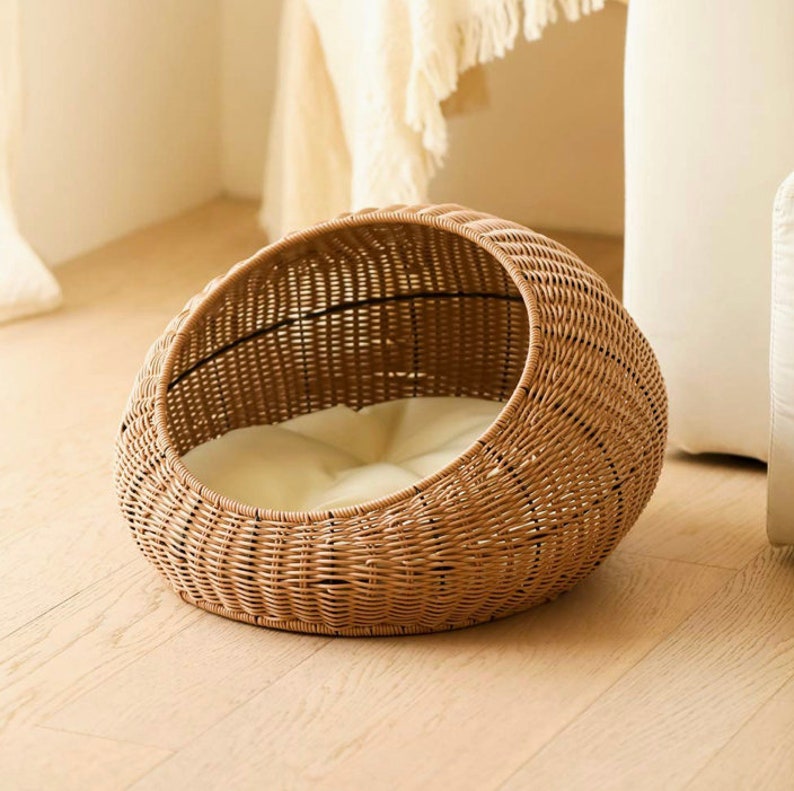Cats or Small Dogs Round Bed With Soft Cushion Wicker Basket Pet