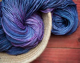 Hand Dyed Sock Yarn "Hour Of Twilight" - 4 ply fingering weight 75/25% Superwash Merino/nylon