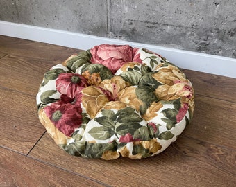 Big Tufted Round cushions, quilted chairpad for outdoor and Home, kitchen chairs cushions, 15-20 inches, Handmade cushions, made in Ukraine