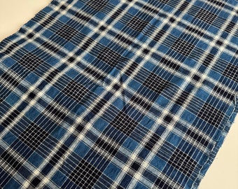 200cm x 52cm Vintage indigo check fabric / Vintage handwoven fabric / Rustic checker fabric /Vintage costume / White and blue checker fabric