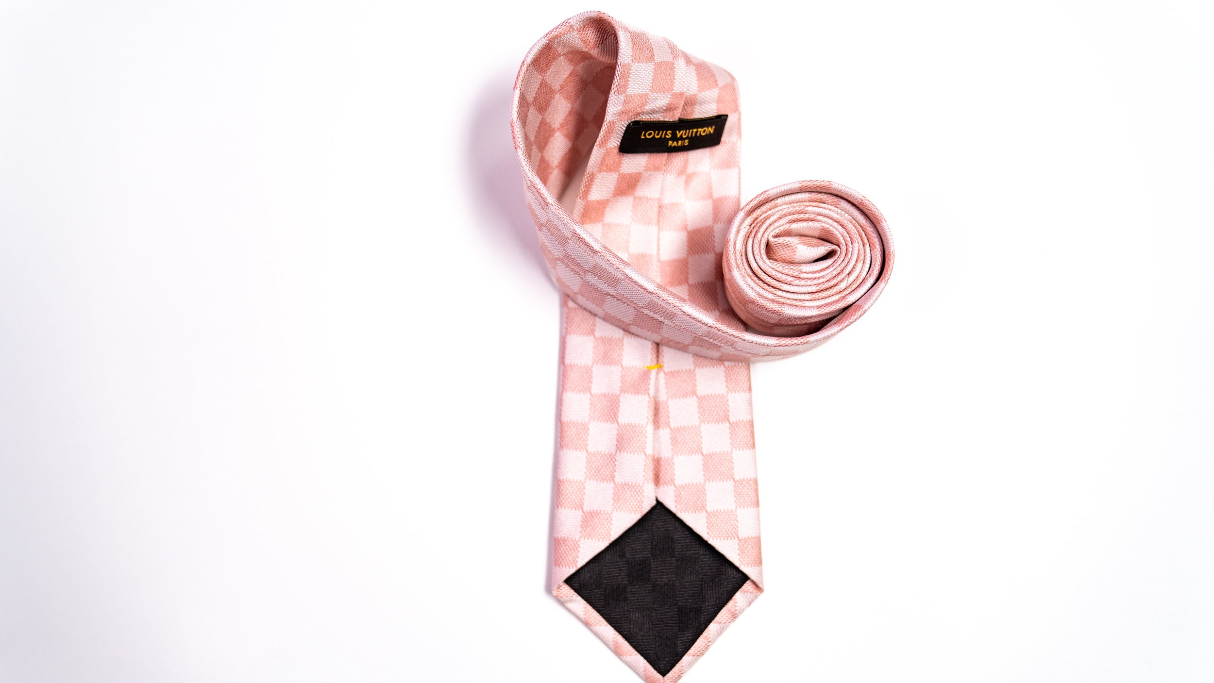 Louis Vuitton Pink Silk Tie - Vintage Lux