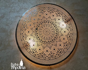 Aplique de parede marroquino redondo refinado, luminária de embutir artesanal em latão, luminária de parede tradicional artesanal em pergaminho.