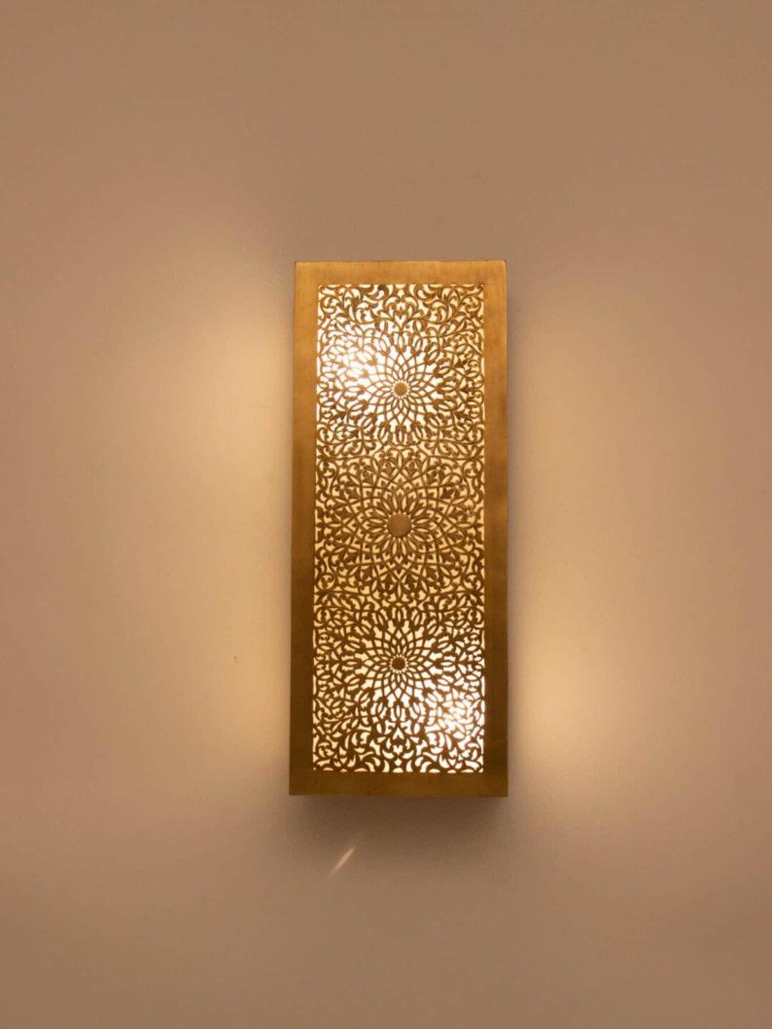 Moroccan Brass Wall Fixture – Handmade Sconce, Antique-style Oriental ...