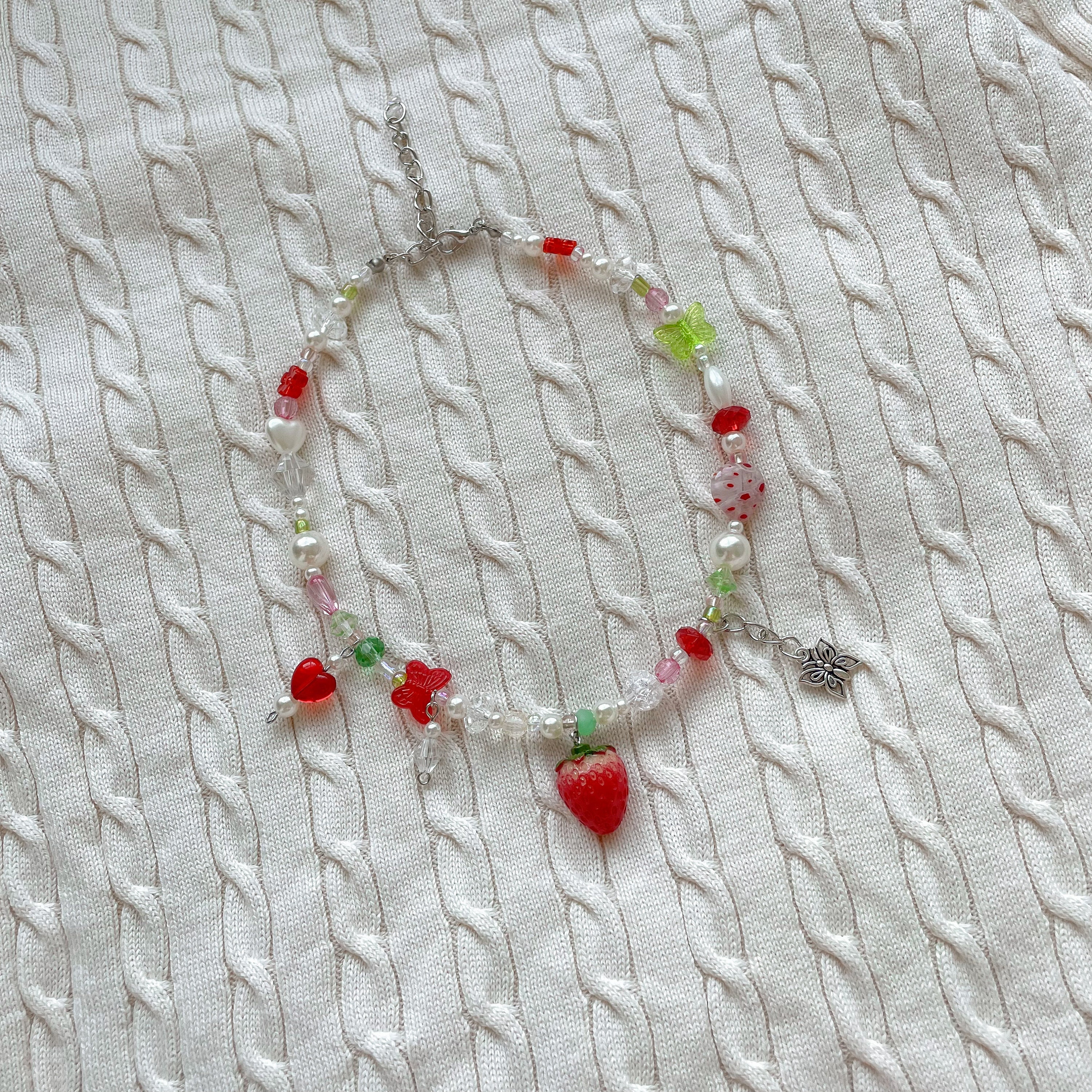 Strawberry Y2k Beaded Necklace, Red Pink Green Cottagecore 