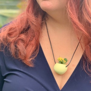 On Sale! Necklace Vase - The Ethel