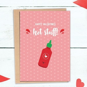 Fröhliche Valentinstage Hot Stuff | Süße Lebensmittel Wortspiel Valentinstagskarte | Valentinstags-Karte für Freund oder Ehemann | 100% recycelte Grußkarte