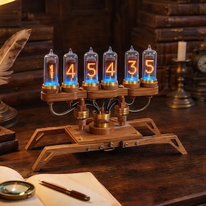 IN-14 Nixiebuisklok “Nixe Time Machine” – WiFi-compatibel, RGB-achtergrondverlichting, massief hout, vervangbare buizen