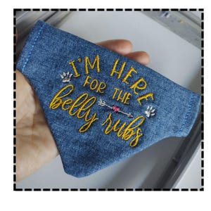 Diseño de bordado de bandana para perro ITH: Patrón para sobre el cuello (Archivos de máquina)