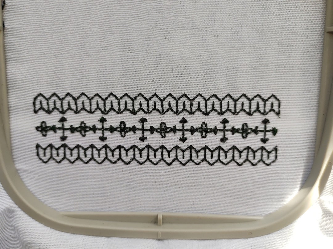 Machine Embroidery Edge Edge-to-edge Border Machine Embroidery Design: Decorative Triple Stitch ...