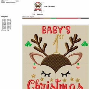 Pu&ograve; includere: Ricamo di una renna con il testo "BABY'S 1ST CHRISTMAS" in filo rosso e marrone. Il disegno misura 8,4 cm per 9,8 cm.