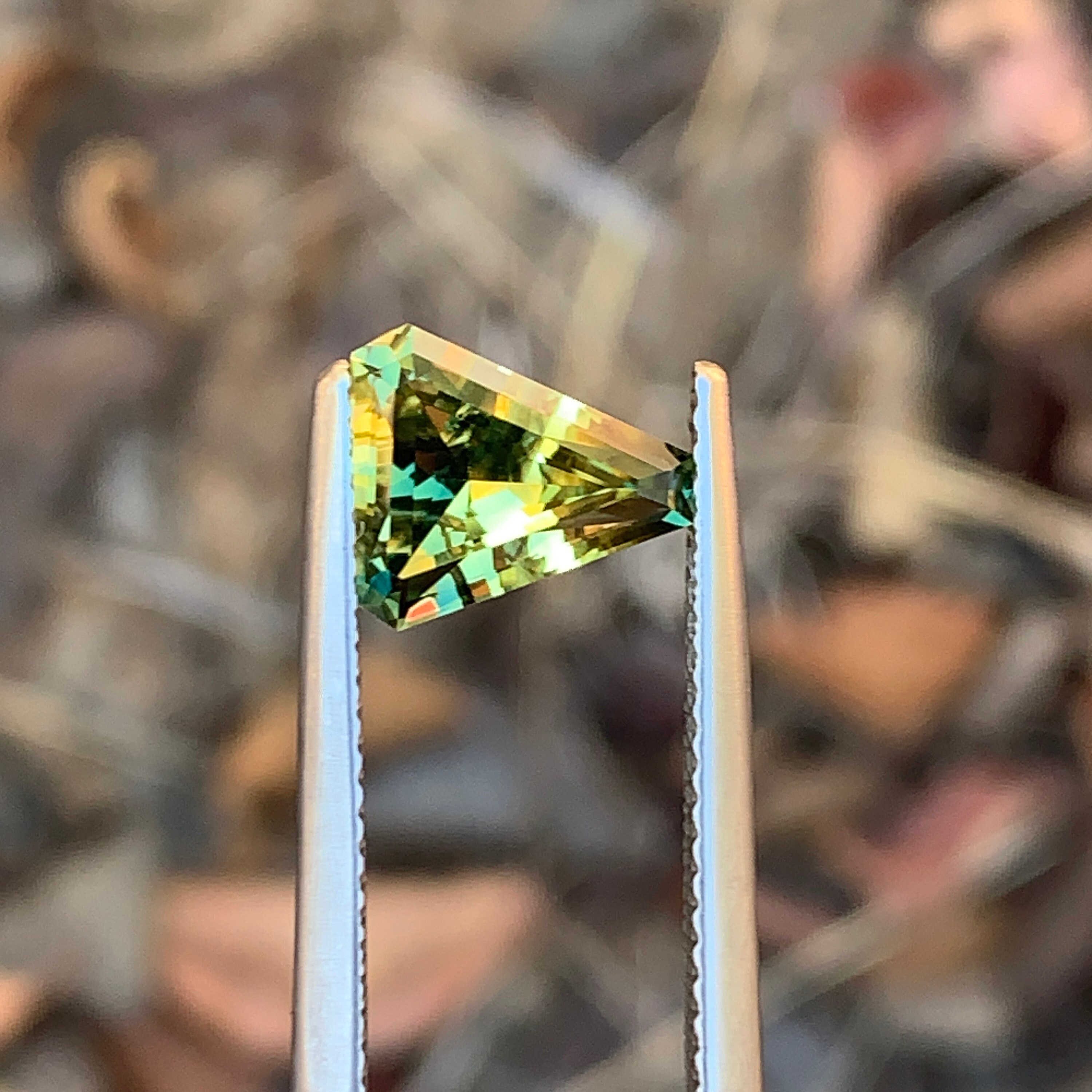 2.0ct Parti Sapphire, Coffin Shape, Unheated, Australia Natural Gemstone