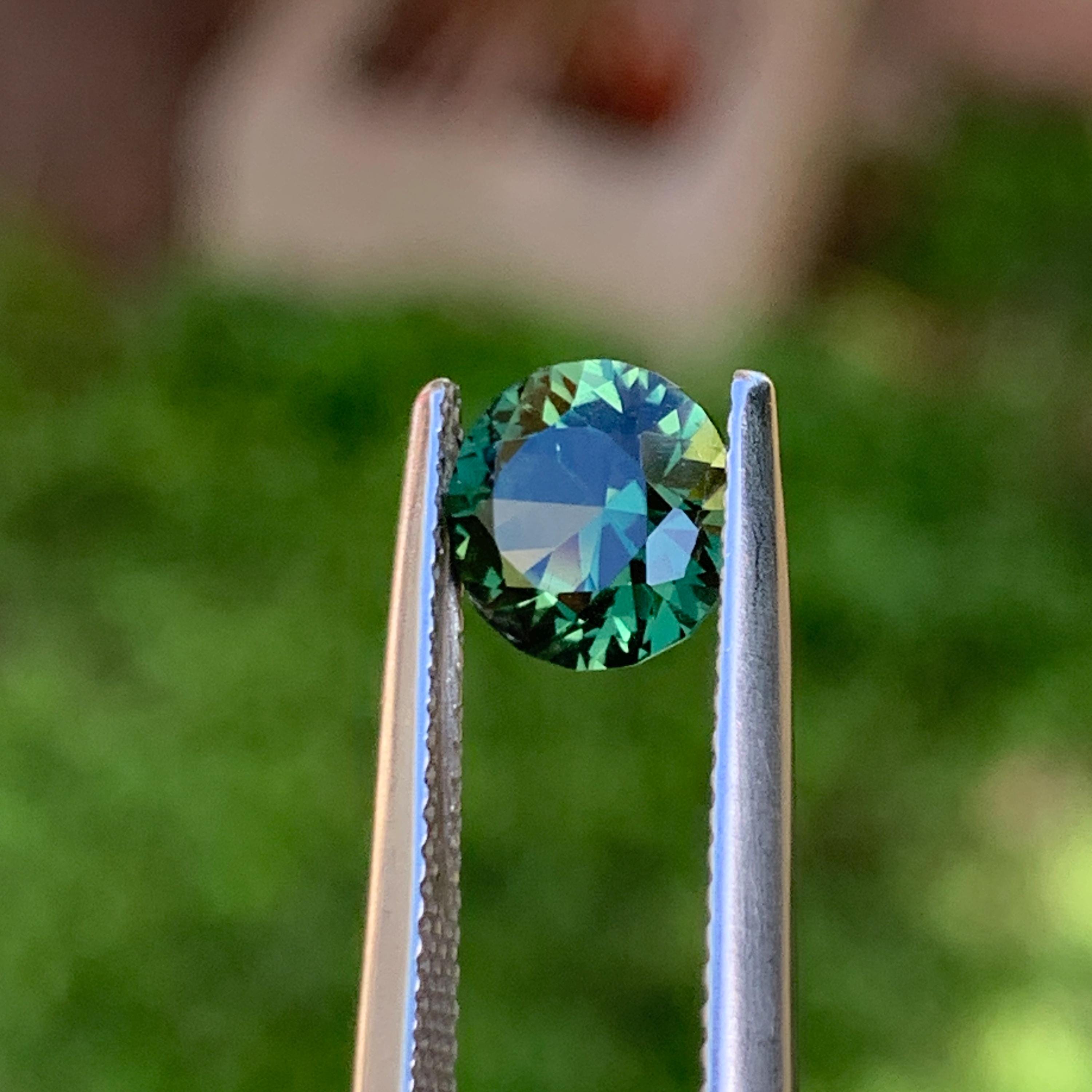RARE !! SAPHIR BLEU VERT D'AUSTRALIE : 1,30 CARAT ★★ p412