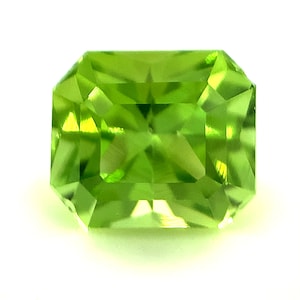 2.12ct Apple Green Peridot Loose Stone Natural Gemstone