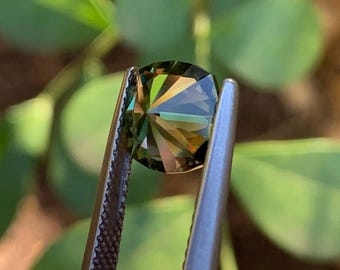 Saphir jaune-vert naturel de 0,37 ct | Non traité | Australie