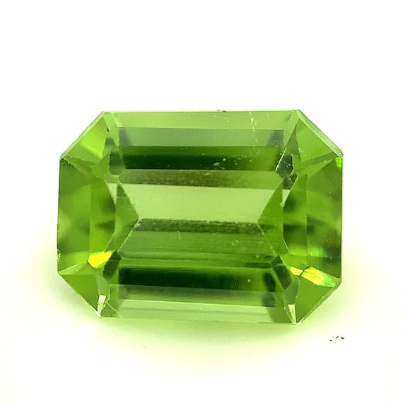 1.9ct Loose Stone Peridot Green Gem Stone Natural Gemstone Etsy