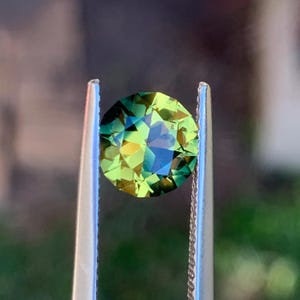 2.19ct Wattle Parti Sapphire, Round, Australia Natural Gemstone, Eyeclean