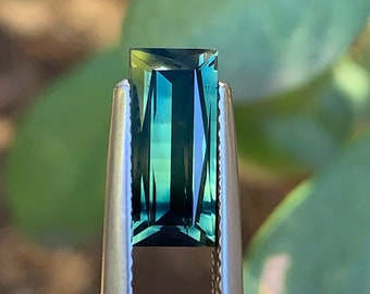 2.57ct Baguette Sapphire, Parti , Australia Natural Gemstone