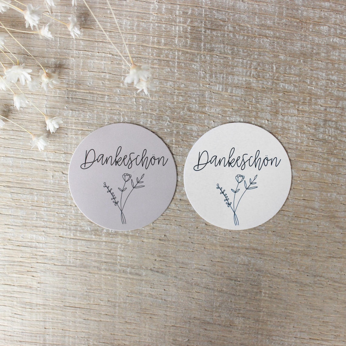 Runde Aufkleber 5cm Personalisiert Personalisiert DANKESCHÖN Aufkleber Zur  Kommunion - Mit Namen \u0026 Eukalyptus-Design, 5cm Rund Rund Aufkleber 5cm, image size:1140x1140