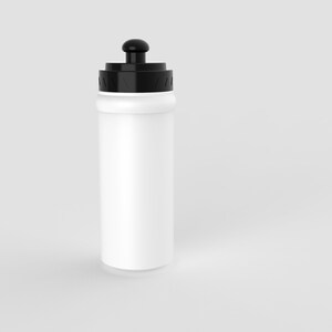 Puede incluir: Una botella de agua de pl&aacute;stico blanca con una tapa negra y una tapa negra. La botella est&aacute; vac&iacute;a y tiene una superficie lisa.