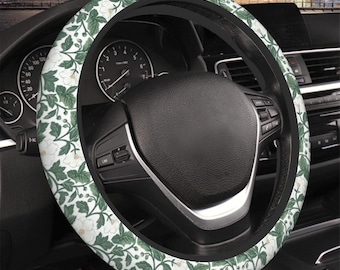 Coprivolante bianco e verde in stile William Morris con fiori bianchi e foglie verdi
