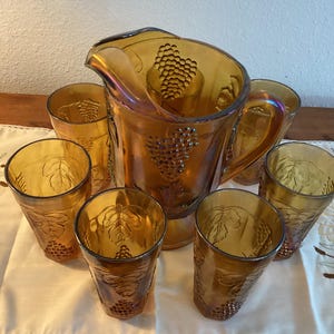 Vintage Indiana Glass Harvest Grape Carnival Glass Pitcher and Glasses