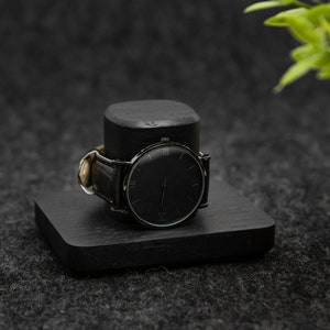 Watch Stand for multiple watches made of solid wood, Wristwatch Storage, Timepiece Display, Watch holder and display for 1-5 watches