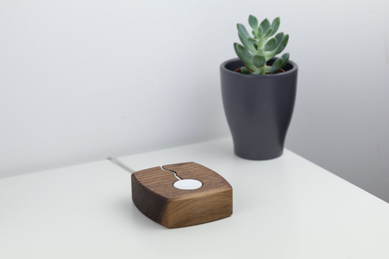 StemBear Apple Watch Charging Stand