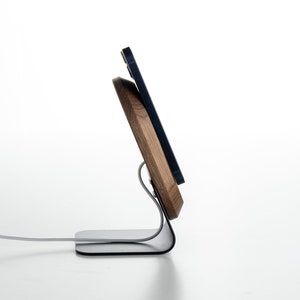 Schreibtisch Zubehör - MagSafe Ladestation, Ladeständer für iPhone 12/13/14/15/16, Geräte Dockingstation