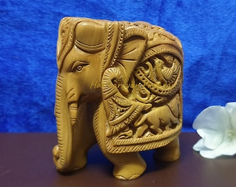 サンダルウッドの象 - 3 インチ / 彫刻象 / サンダルウッドの小さな象 