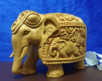インドの手工芸品、手彫り、木製塗装象像、象の展示品、収集価値のある