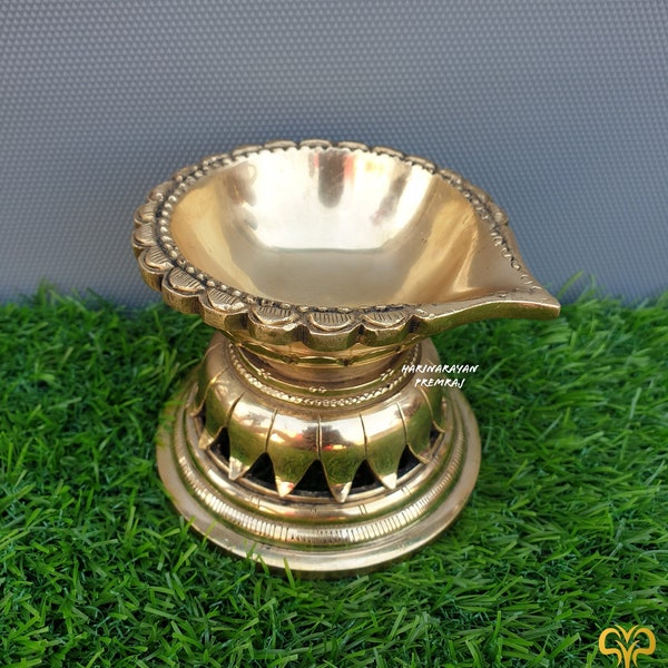 Brass Diya for Puja Temple Decoration, 4.3" Inches, Lotus Shape Large Diya Stand Oil Lamp for Home, Mandir, Pooja, Altar, Oil Dia, Gift