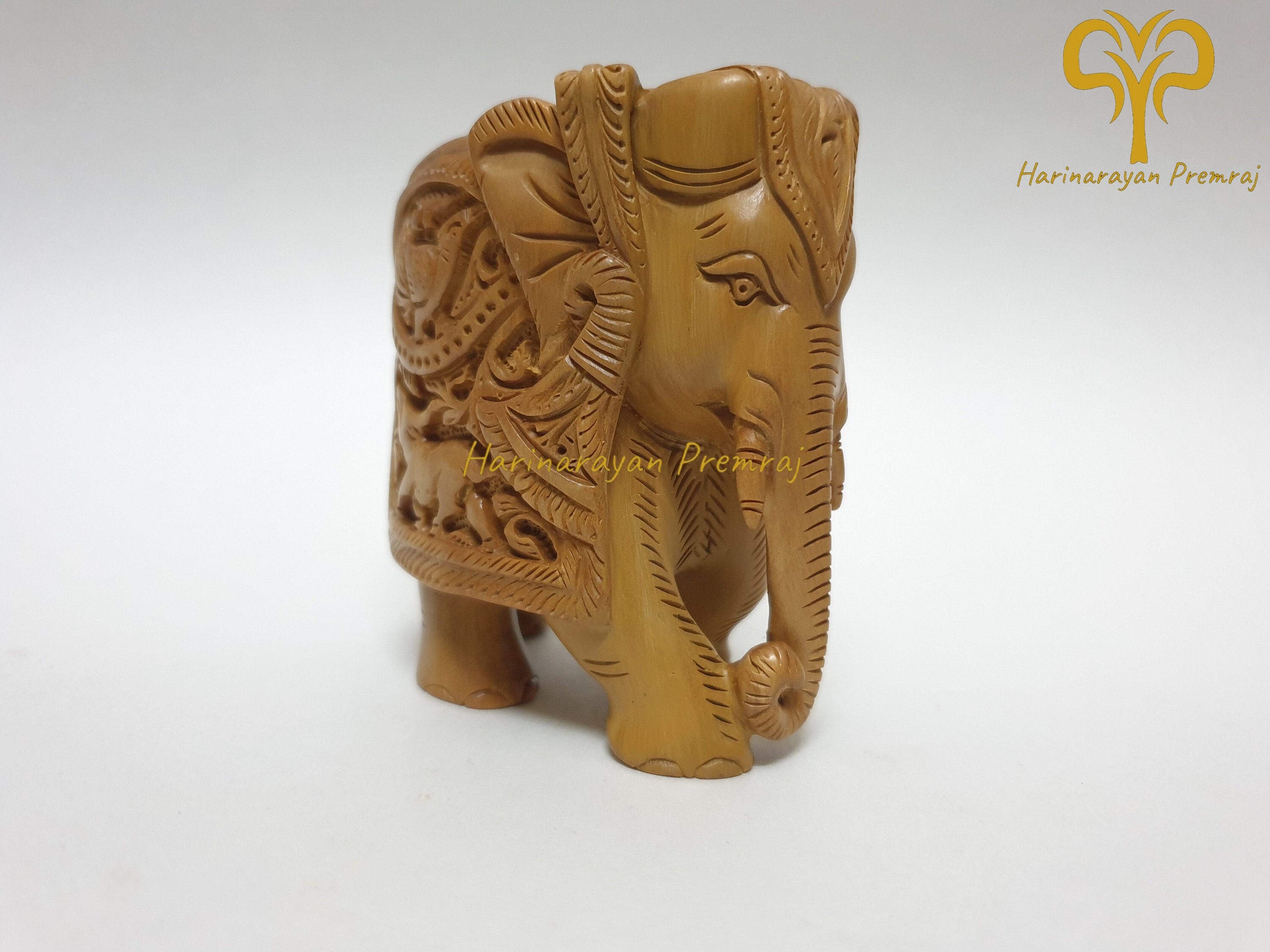 【いい香り】白檀　木彫り　木製象の彫刻 約15cm 白檀 サンダルウッド いい香り】白檀木彫り木製象の彫刻 約15cm 白檀 サンダルウッド