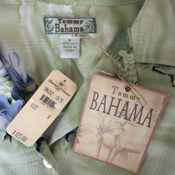 NWT Vintage Tommy Bahama Women's 100% Silk Shirt … - image 2