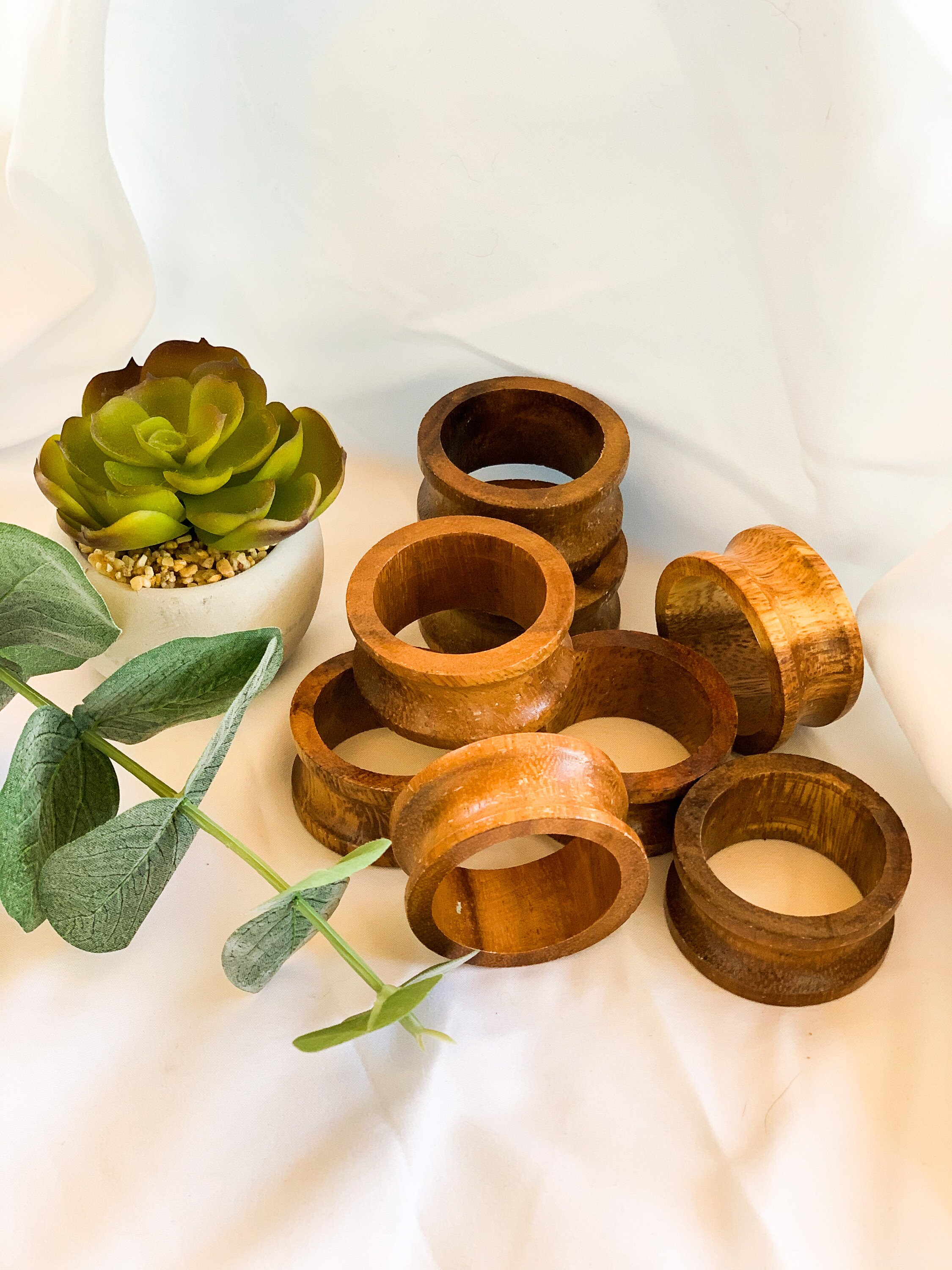 Eight Vintage Wooden Napkin Rings Etsy