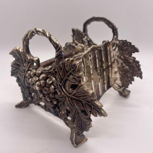 Vintage knife rest/knife holder-Silver plated, tableware